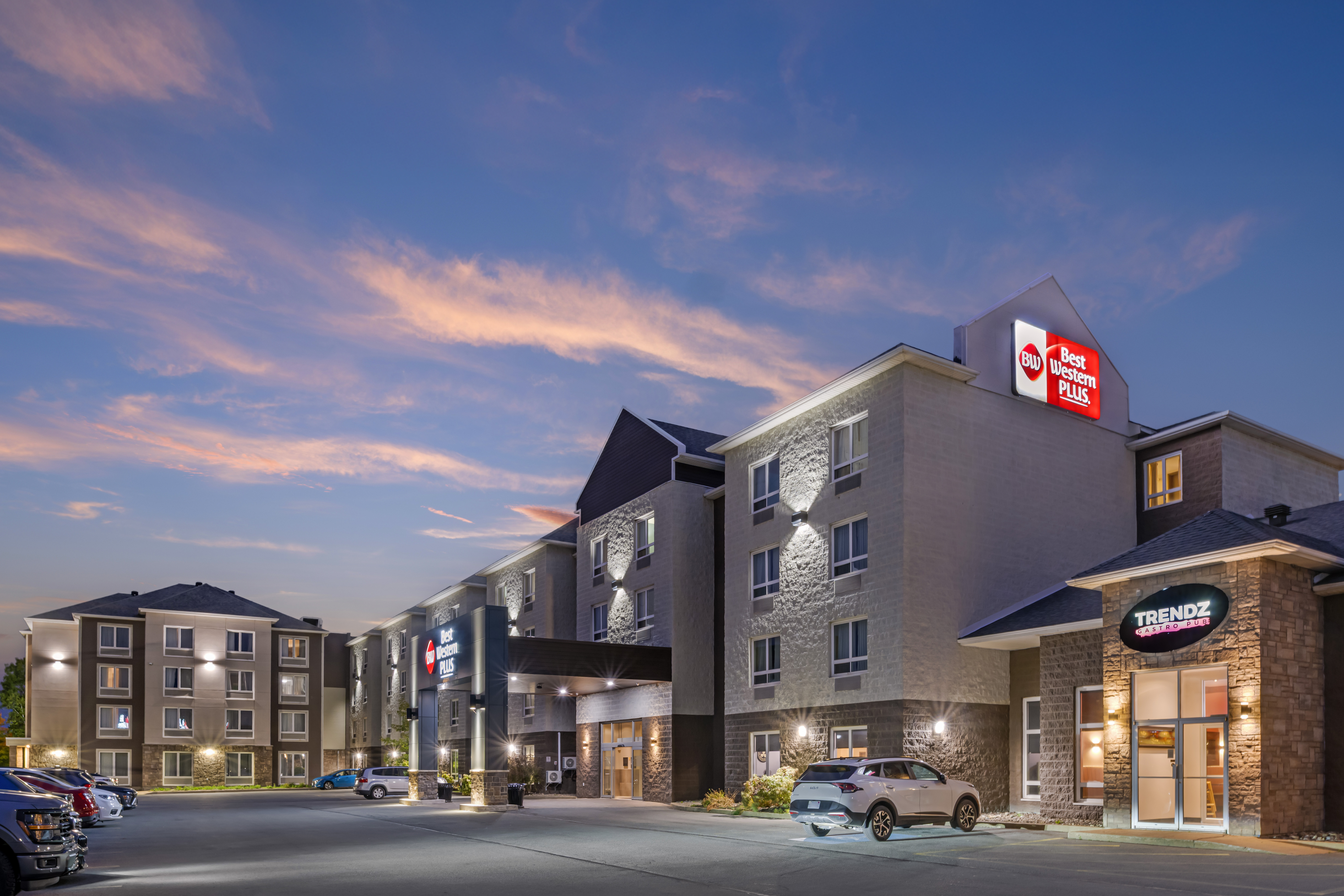 65013_BW_Dartmouth_NS_Twilight_1